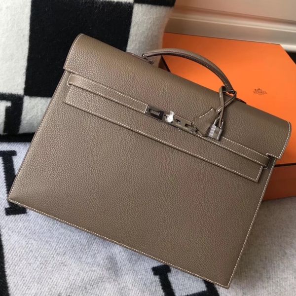 HERM Kelly Depeche 38 Briefcase In Taupe Calfskin