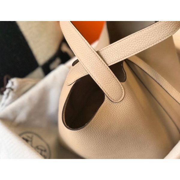 HERM Picotin Lock 18 Bag In Trench Clemence Leather