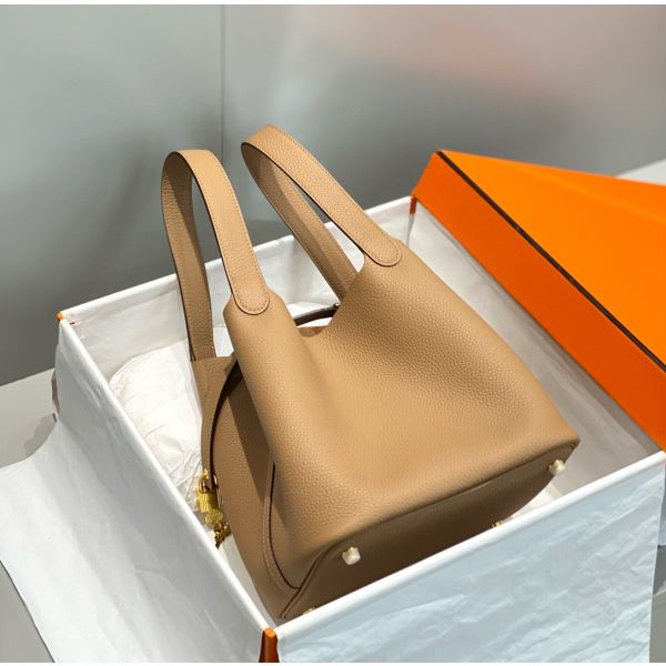 HERM Picotin Lock 22 Bag In Chai Clemence Leather