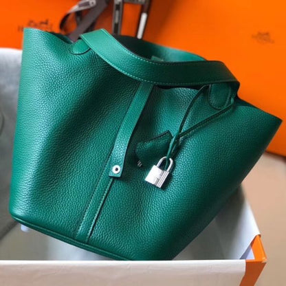 HERM Picotin Lock 22 Bag In Vert Vertigo Clemence Leather