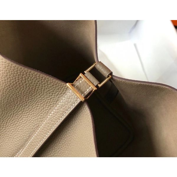 HERM Picotin Lock 22 Bag In Taupe Clemence Leather