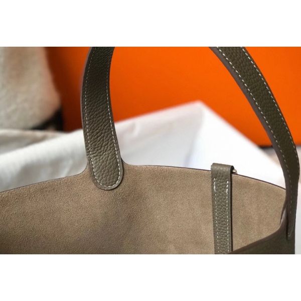 HERM Picotin Lock 22 Bag In Taupe Clemence Leather