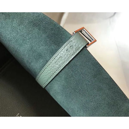 HERM Picotin Lock 22 Bag In Vert Amande Clemence Leather