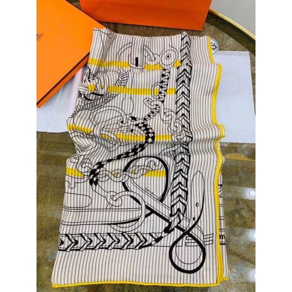 HERM Grey/Yellow Panoplie Equestre Eyeliner Shawl 140