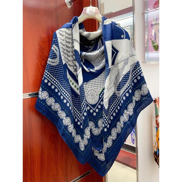 HERM Blue Zouaves et Dragons Bandana Shawl 140