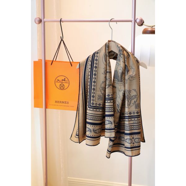 HERM Caramel Tatouages Marins Bandana Shawl 140