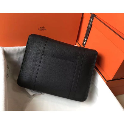 HERM Steve 35 Messenger Bag In Black Clemence Calfskin