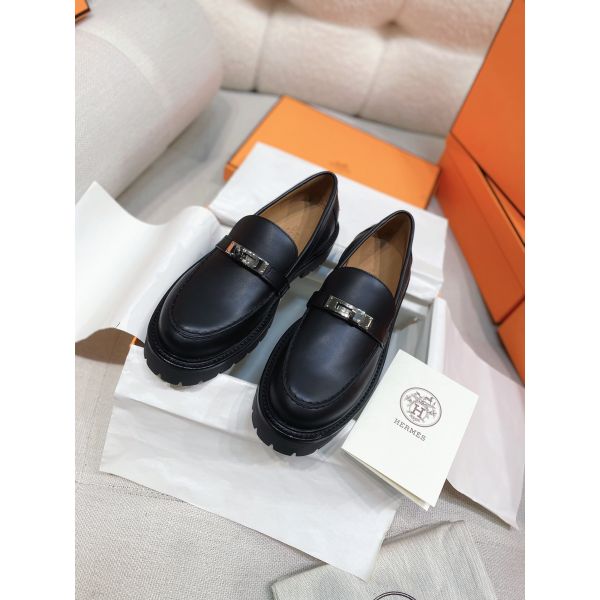 HERM Women's Icone Loafers in Black Calfskin