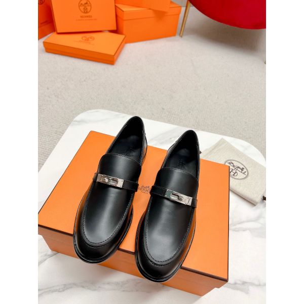 HERM Women's Destin Loafers in Black Leather