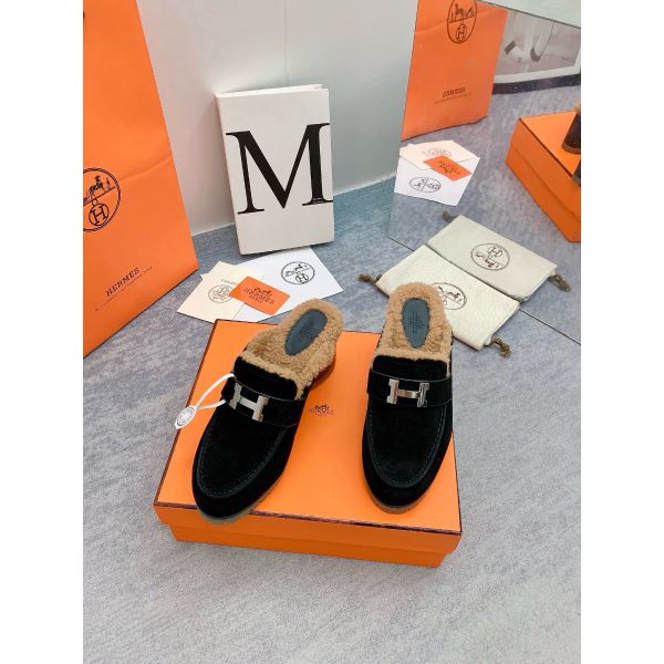 HERM Flore 60 Mules in Black Suede with Shearling