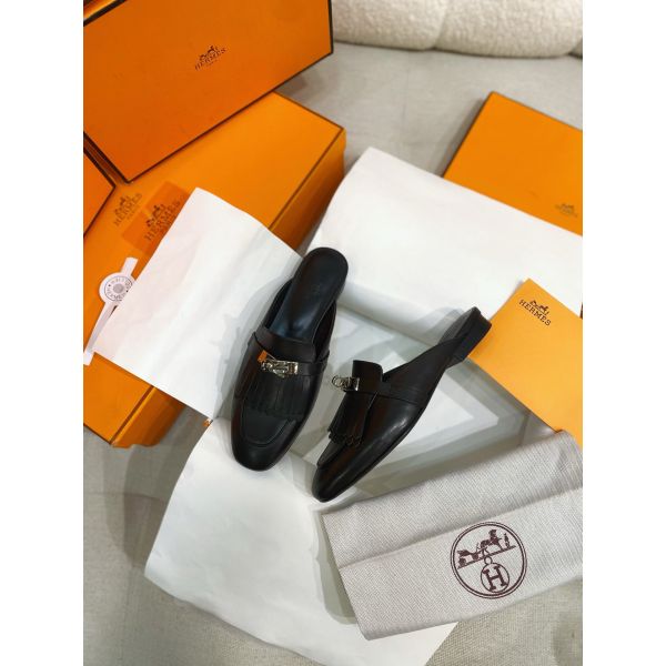 HERM Women's Oz Mules with Fringed in Black Leather