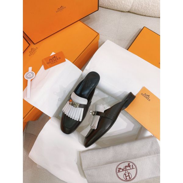 HERM Women's Oz Mules with Fringed in Black/White Leather