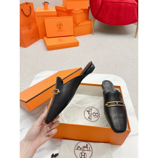 HERM Esmee Mules in Black Calfskin