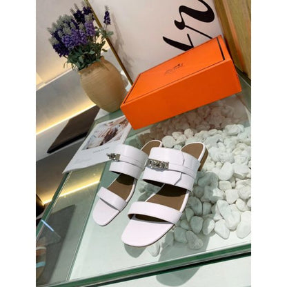 HERM Avenue Sandals In White Calfskin