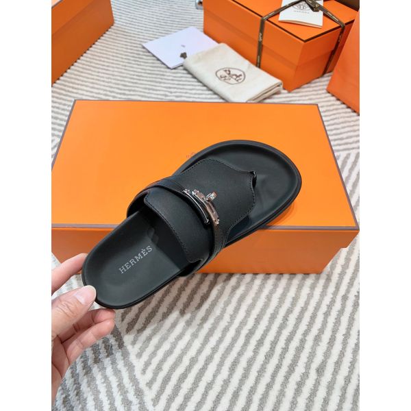 HERM Empire Sandals in Black Calfskin