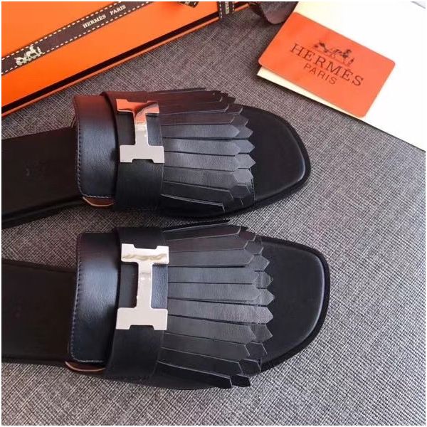 HERM Auteuil Sandals In Black Calfskin
