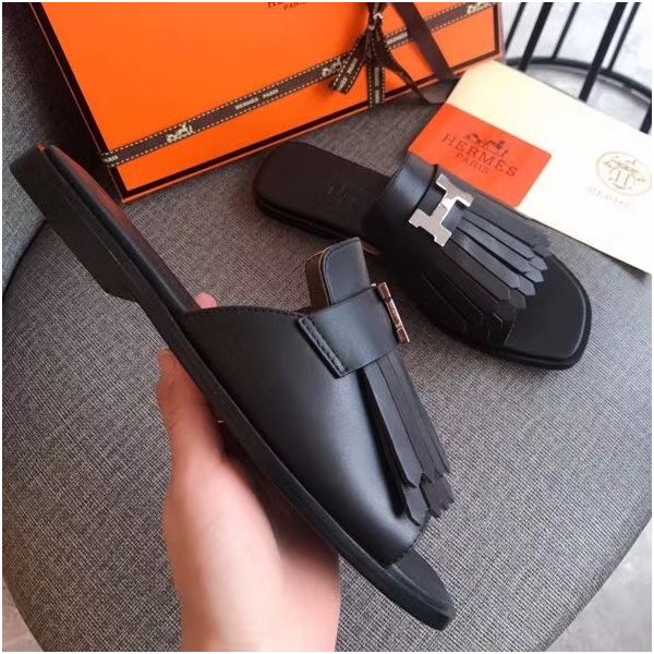HERM Auteuil Sandals In Black Calfskin