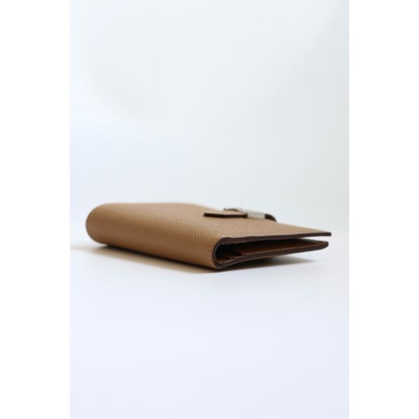 HERM Bearn Compact Handmade Wallet in Chai Epsom Calfskin