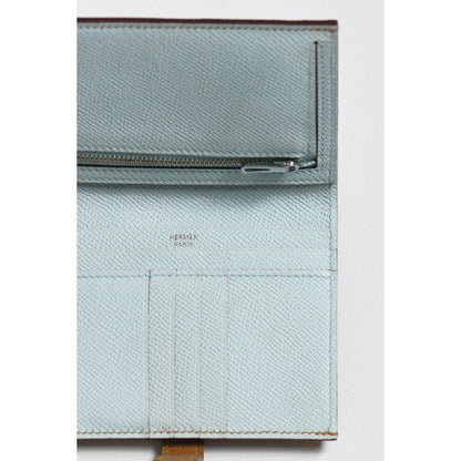 HERM Bearn Compact Verso Handmade Wallet in Sesame Epsom Calfskin