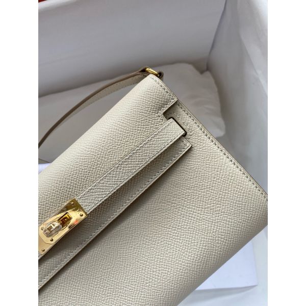 HERM Kelly Classique To Go Wallet in Craie Epsom Calfskin