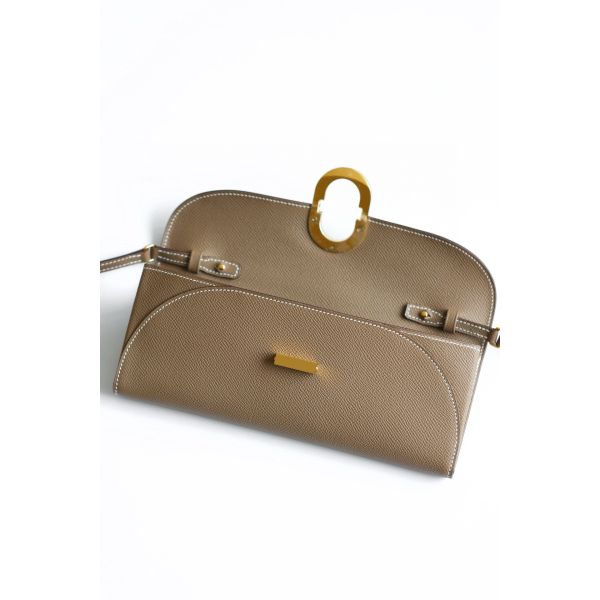 HERM Maillon To Go Wallet in Taupe Epsom Calfskin
