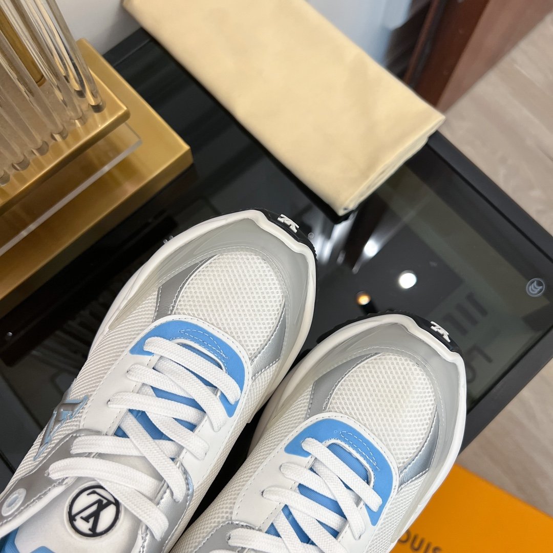 LV RUN 55 SNEAKER WHITE BLUE