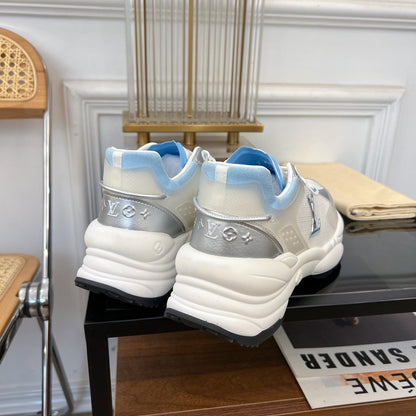 LV RUN 55 SNEAKER WHITE BLUE