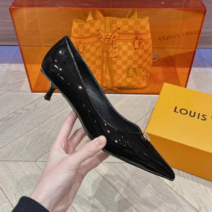 LV SINGLE LOW HEEL PUMP SHINY BLACK
