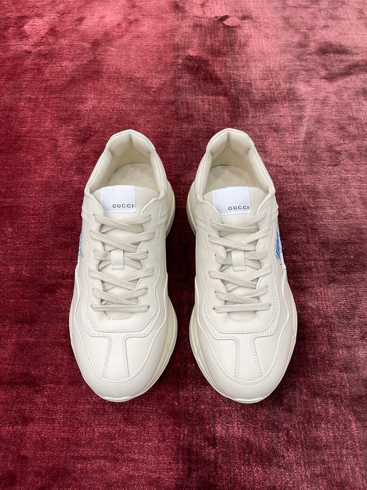 Sneakers & Shoes