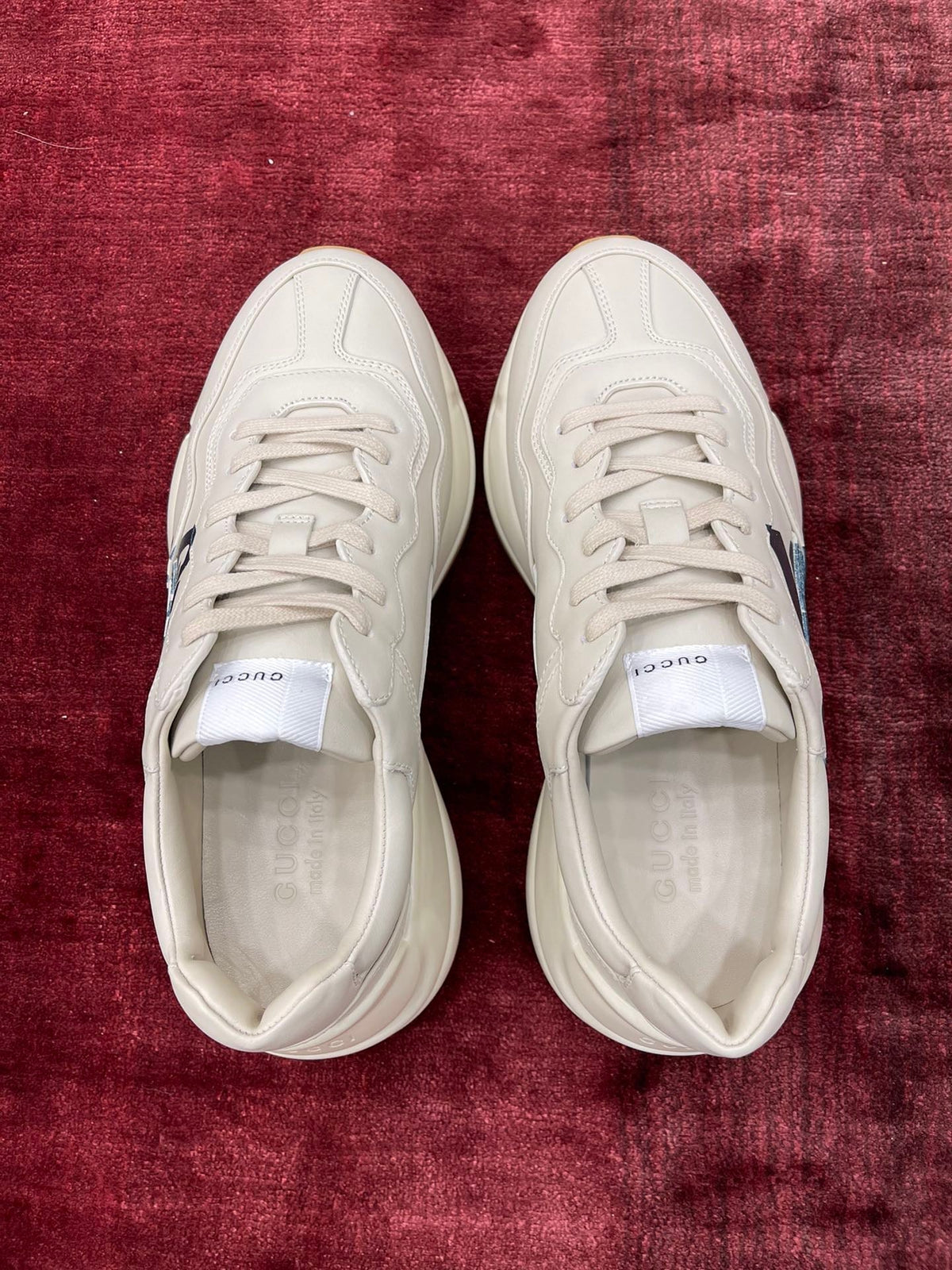 Sneakers & Shoes