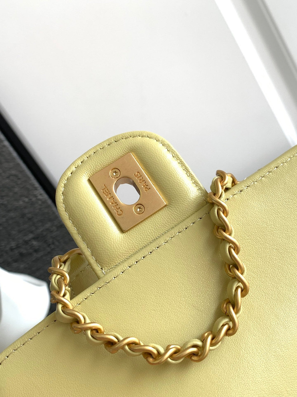 CHA Mini Handle