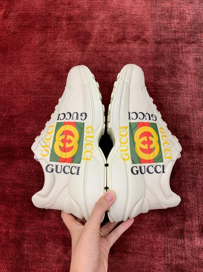 Sneakers & Shoes