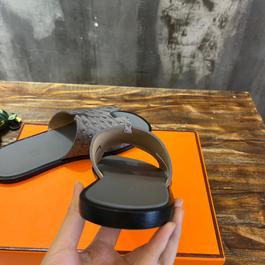 HERM Sandal