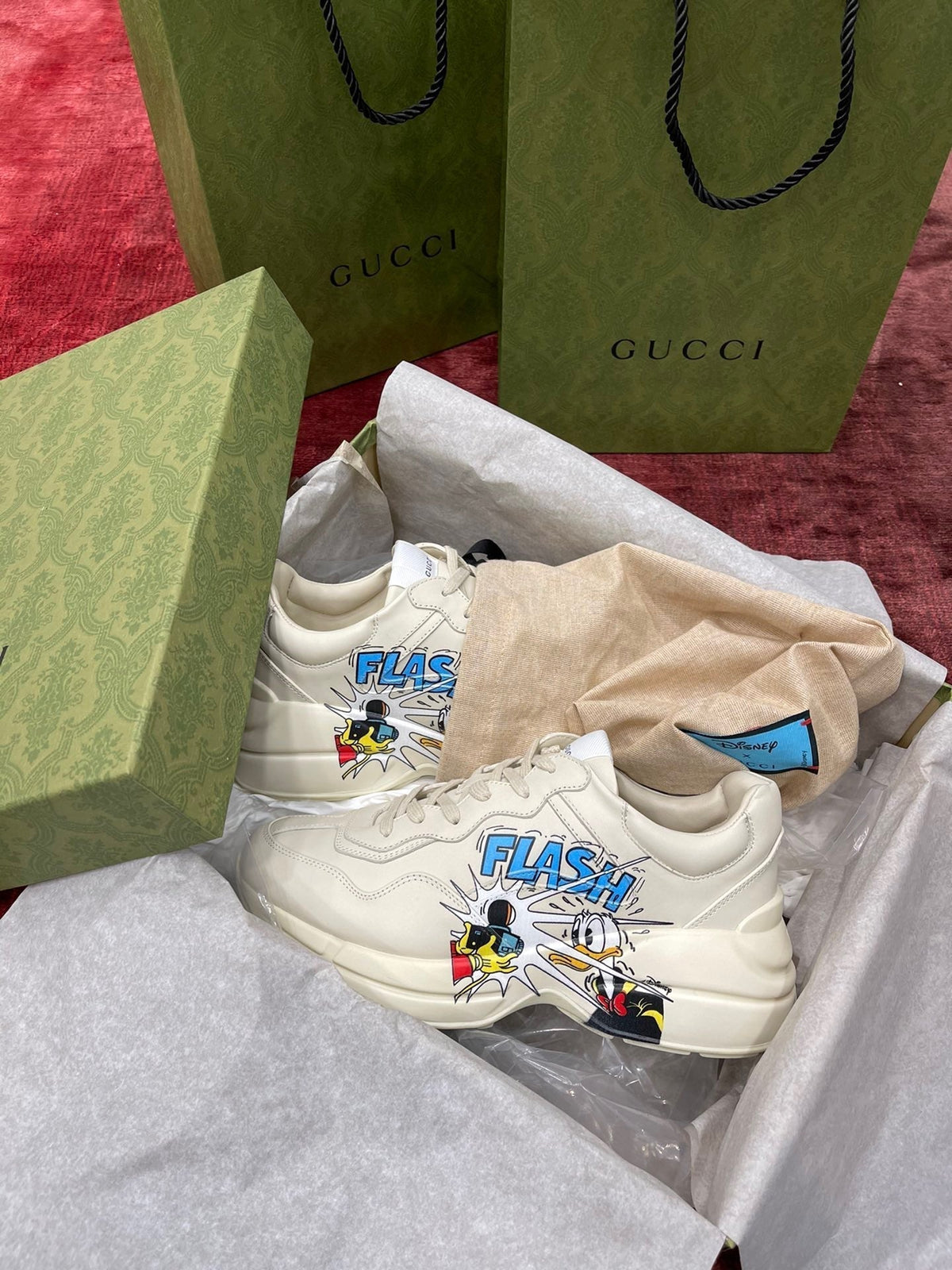 Sneakers & Shoes