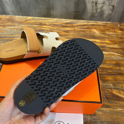 HERM Sandal
