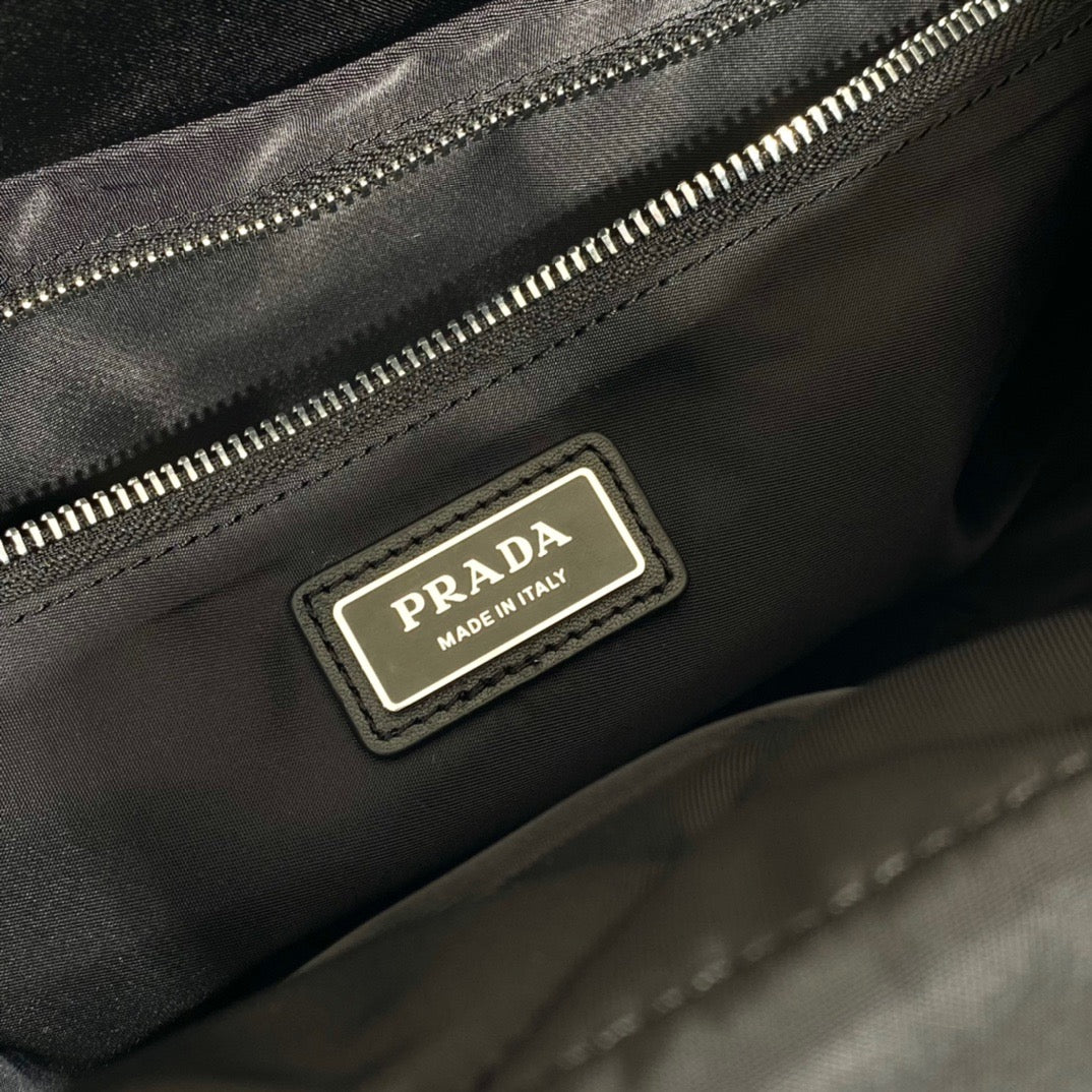 PRA Messenger Bag