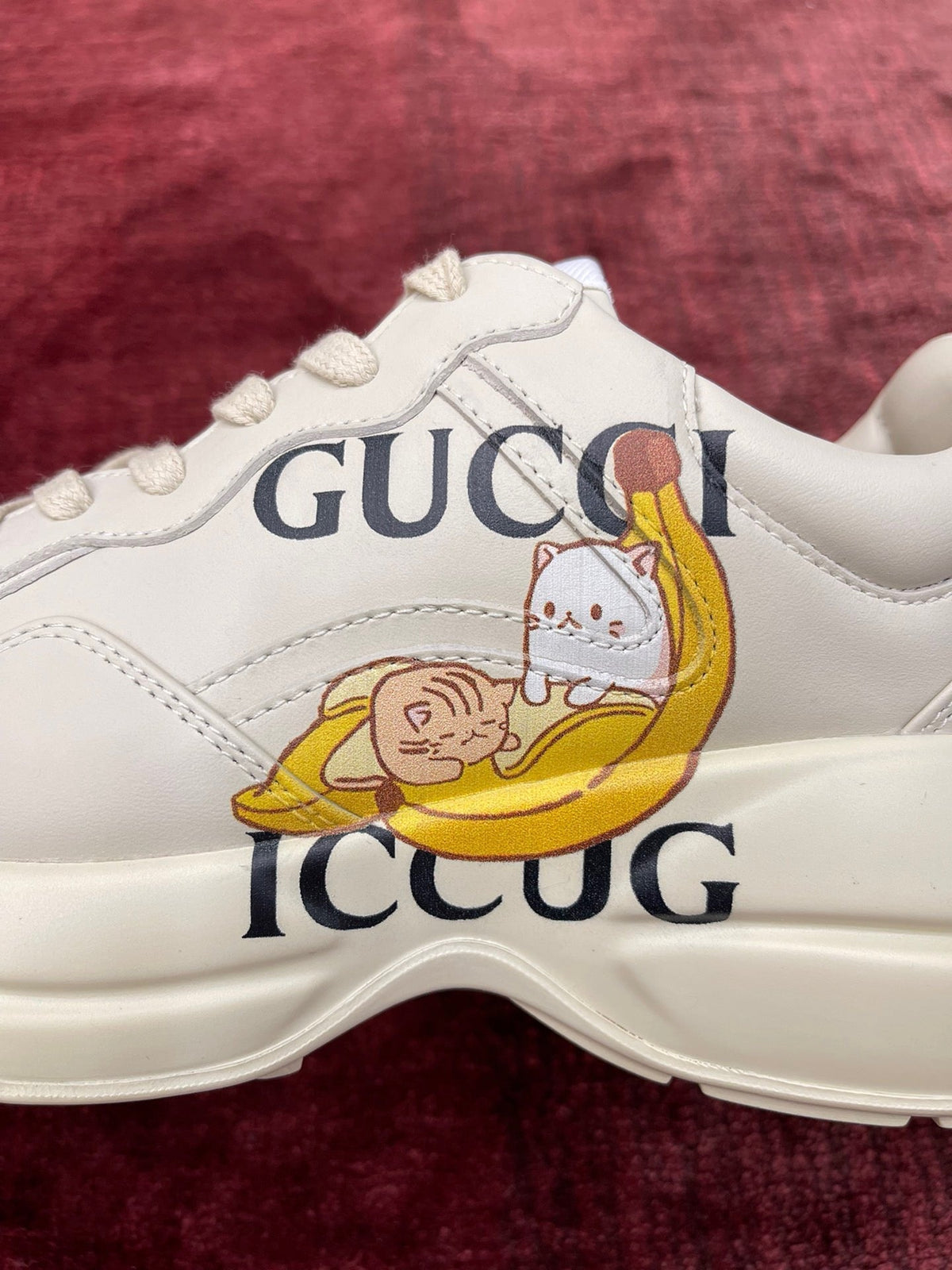Sneakers & Shoes