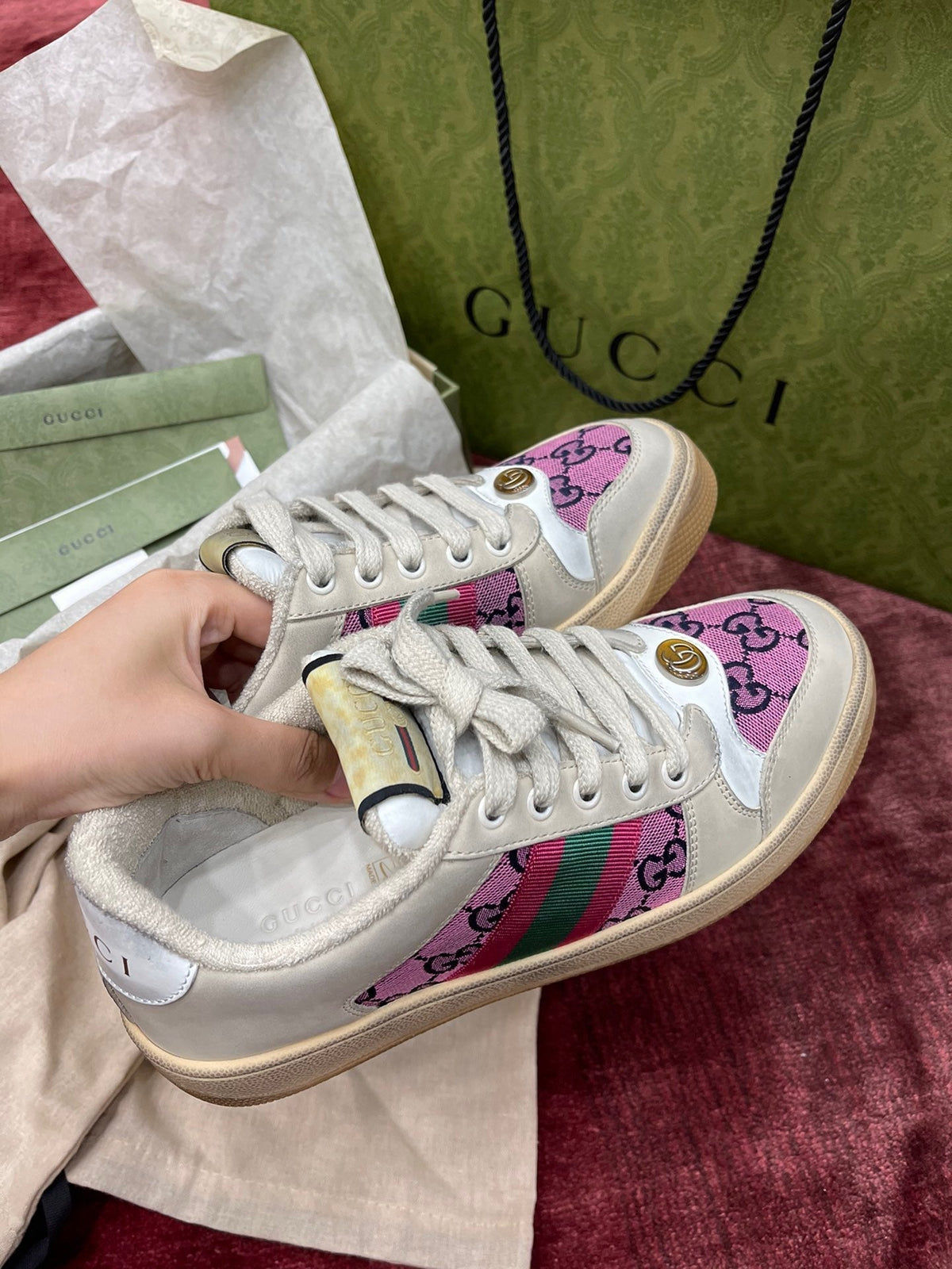 Sneakers & Shoes