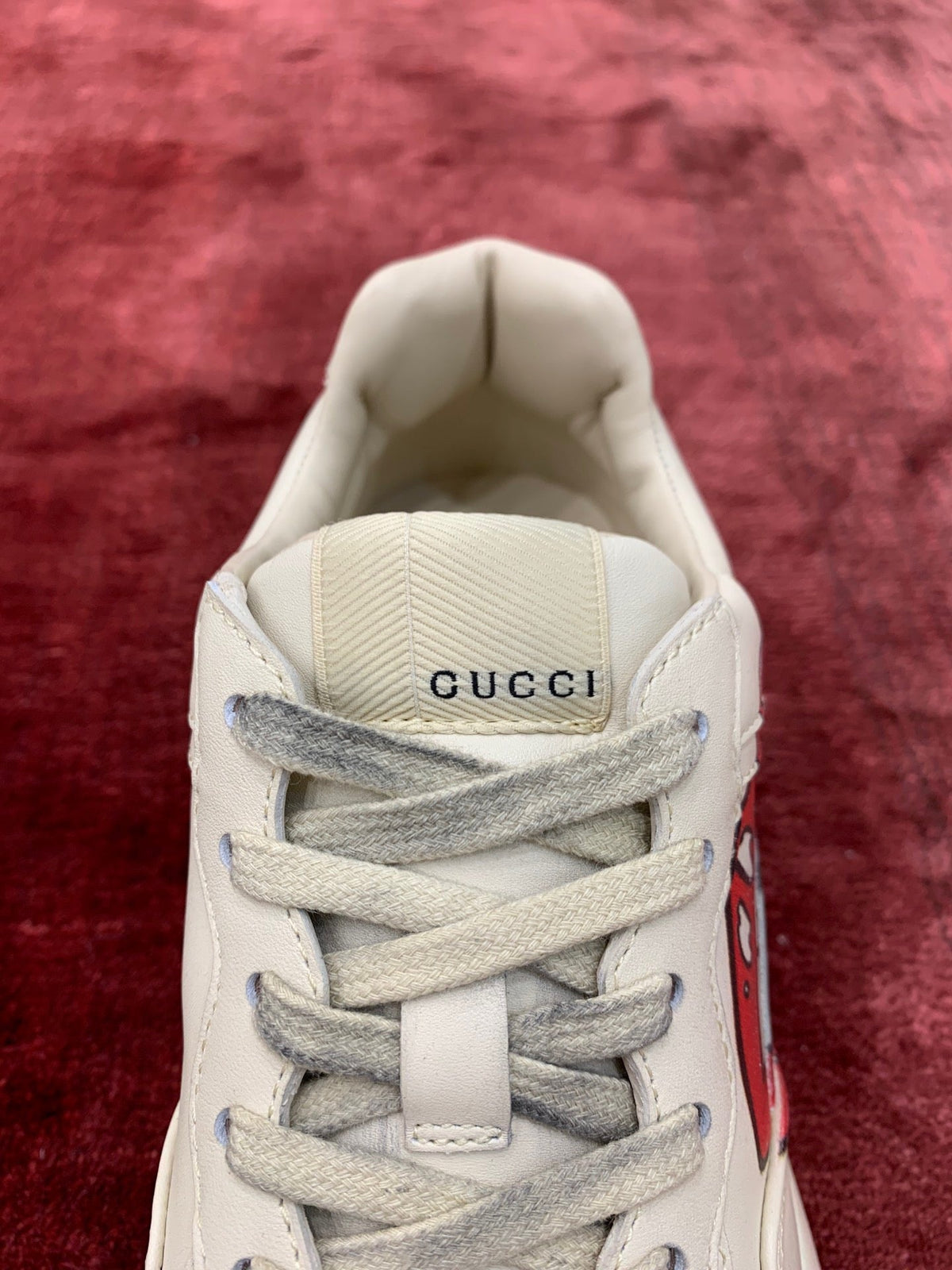 Sneakers & Shoes