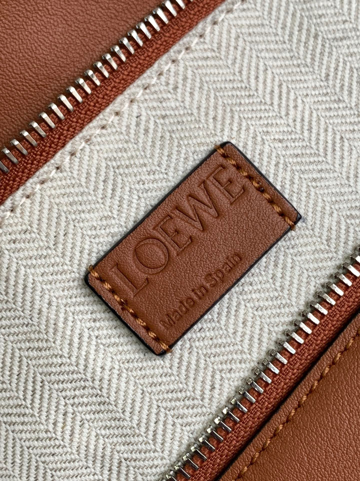 LO Puzzle Bag