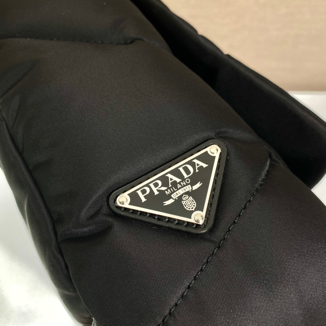 PRA Messenger Bag