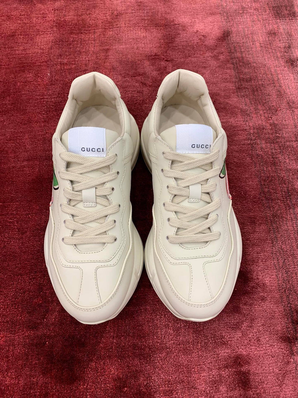 Sneakers & Shoes