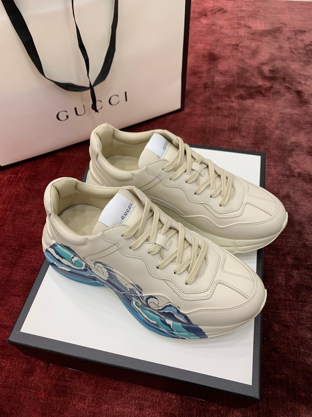 Sneakers & Shoes