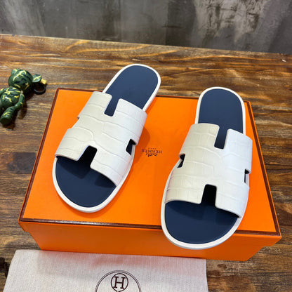 HERM Sandal