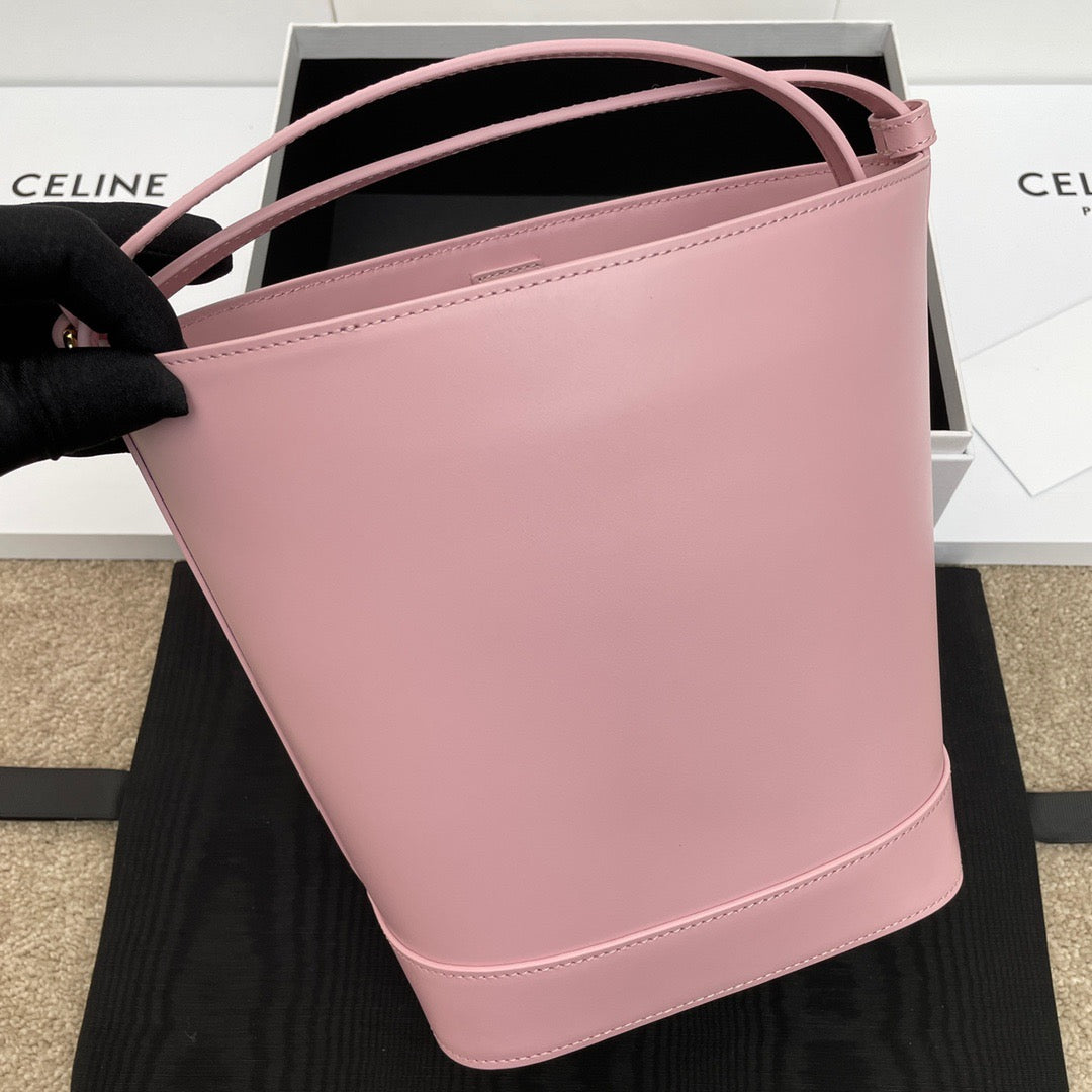 CEL Triomphe Bucket