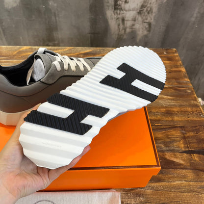 HERM Sneakers