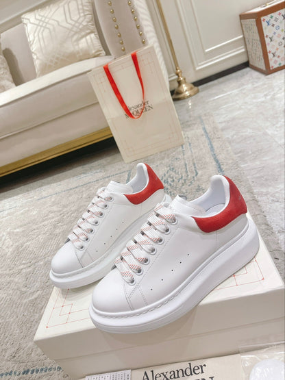 Sneakers & Shoes