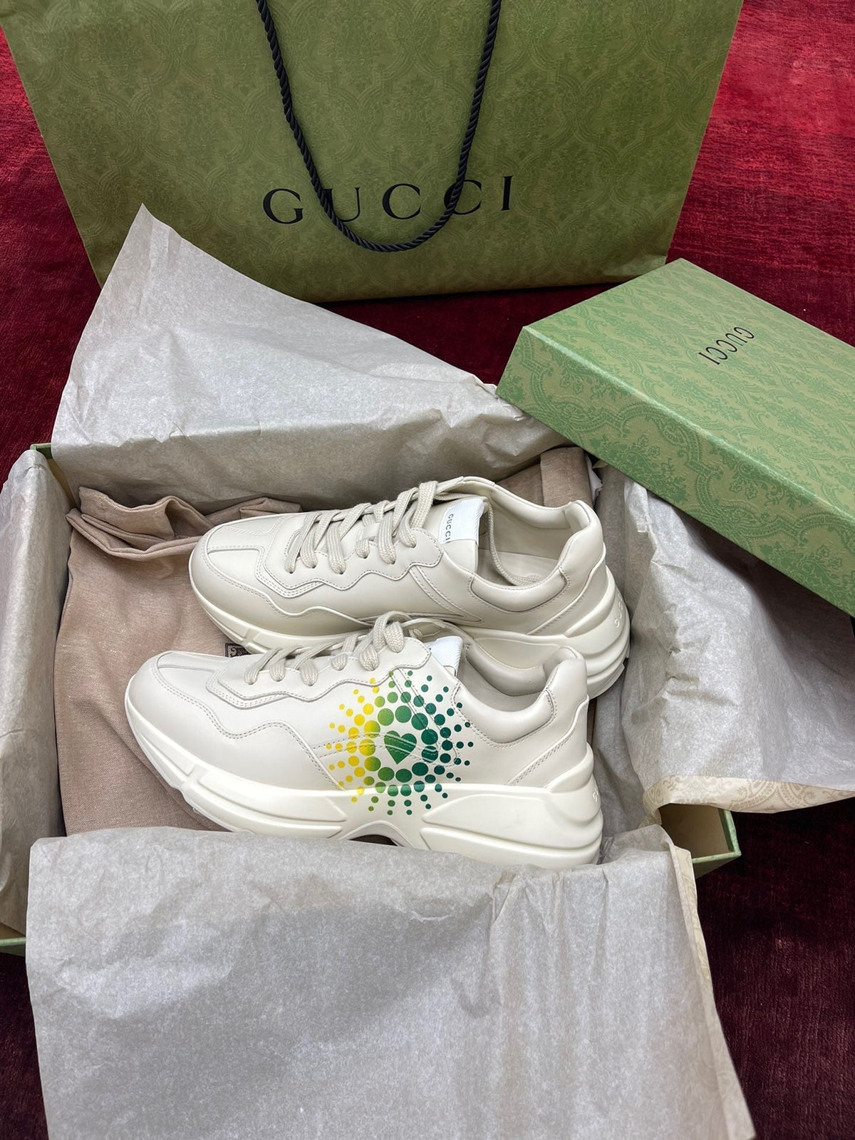 Sneakers & Shoes