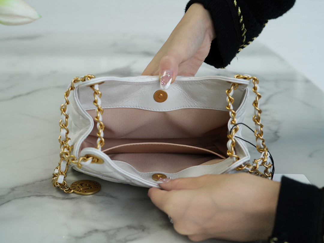 CHA 23C Hobo Bag (small)