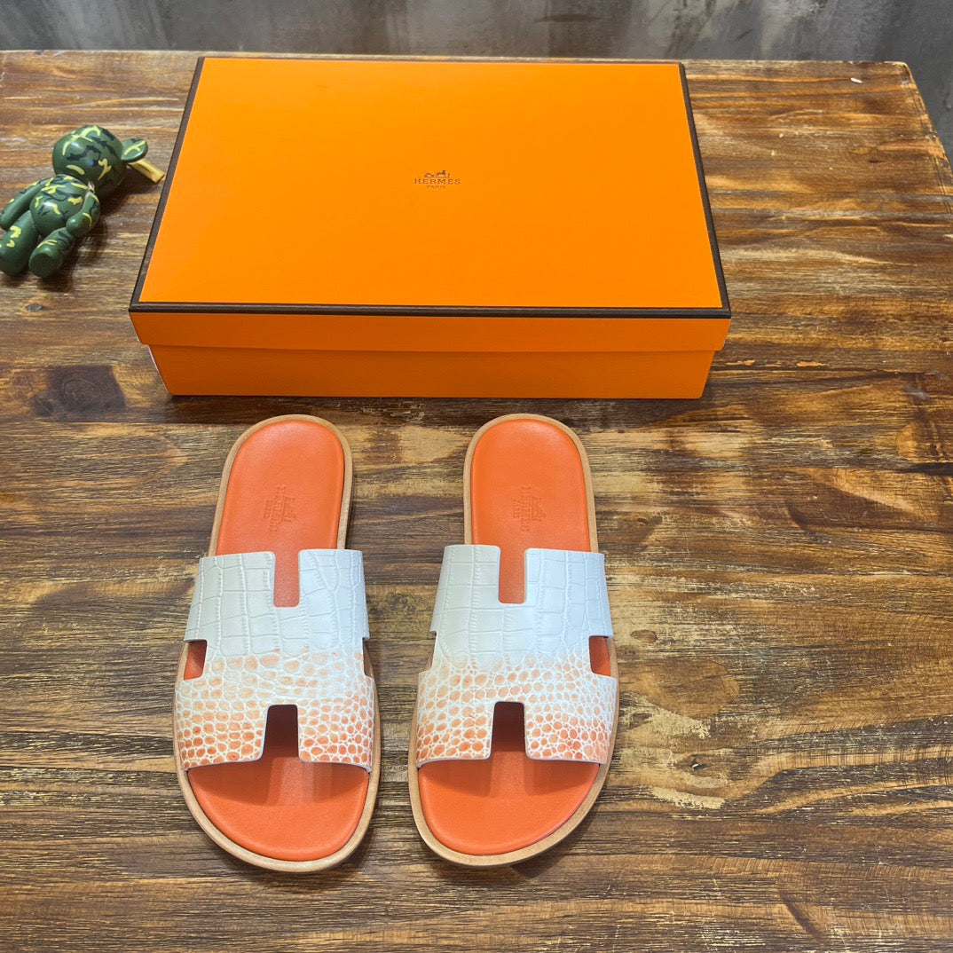 HERM Sandal